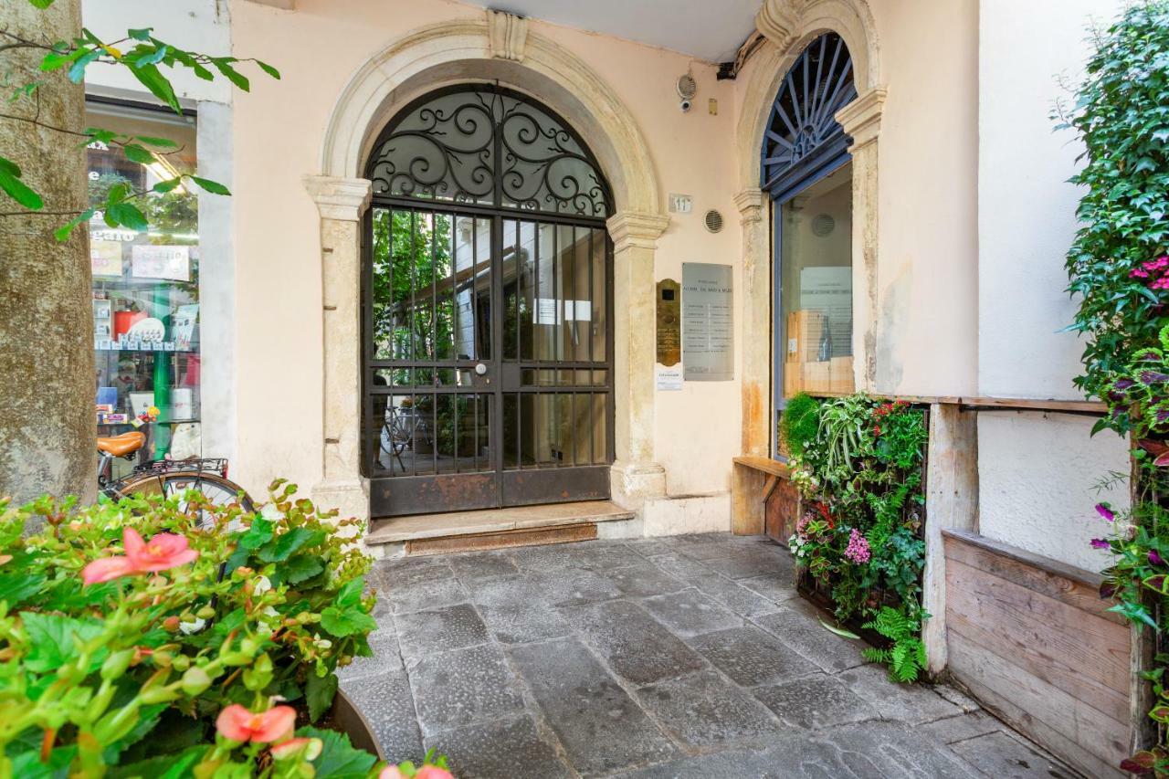 Piazzetta Palladio Romantic Studio Apartment Vicenza Exterior foto